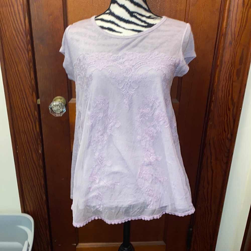 Rewind lavender, short sleeve, knit shirt with lace overlay size medium